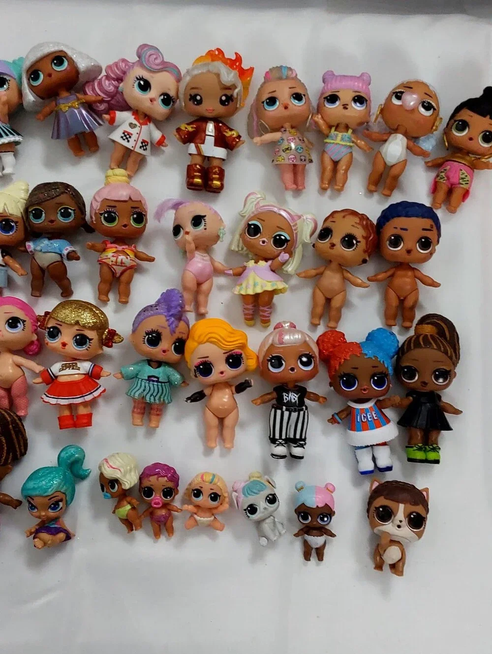 L.O.L. Surprise! surprise dolls